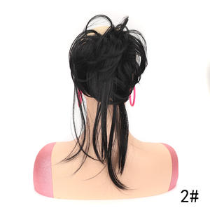 <span class=keywords><strong>Perruque</strong></span> <span class=keywords><strong>chignon</strong></span> bouclé pour <span class=keywords><strong>femme</strong></span> avec anneau volumineux et longue barbe – Soie domestique couleur unie - Product Image 6