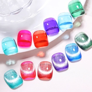 เจลทาเล็บรูปแมวสีเงินแวววาวเป็นประกายมากเกิดมาสำหรับร้านเสริมสวย - Product Image 4