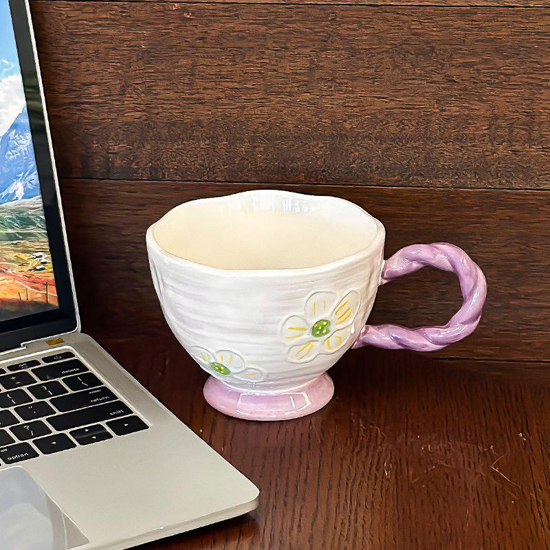 Tasse simple violette