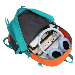 Nouveau modèle de sac à dos de randonnée multifonctionnel - Sac à dos en polyester ultra-léger et imperméable avec fermeture éclair intérieure - Product Image 2