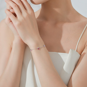 สร้อยข้อมือเงินแท้ S925 ประดับเพทายสีชมพูทรงมาร์คีส์รูปผีเสื้อสำหรับผู้หญิง รุ่นทองแดงปรับแต่งได้ - Product Image 5