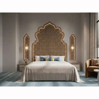 Set Perabot Hotel Bintang 5 Kustom Gaya Arab Modern Mewah Ramah Lingkungan Tahan Lama Tempat Tidur King Kayu Solid Apartemen Hotel