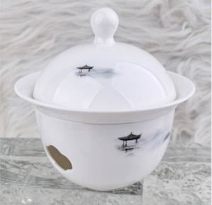 Vaisselle de luxe en porcelaine fine (45% de teneur en os) avec décor en émail à l'encre de style pavillon chinois ancien et bordure dorée à la main, idéale pour hôtels, mariages, banquets et restaurants. - Product Image 4