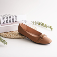 OEM-Hersteller Maßgefertigte Kalbsleder-Loafer für Damen und Herren Echtes Leder Derby Slip-On Wasserdichte Luxus-Schuhe