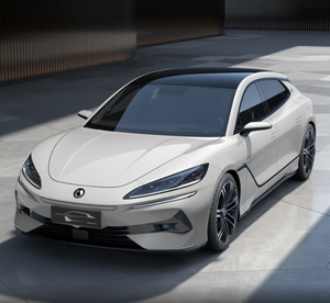 Denza Z9GT DM 2024 1100 4WD 2,0 T 207 HP L4 híbrido enchufable 5 puertas 5 asientos <span class=keywords><strong>comprar</strong></span> coche en línea coche nuevo Denza Z9GT - Product Image 5