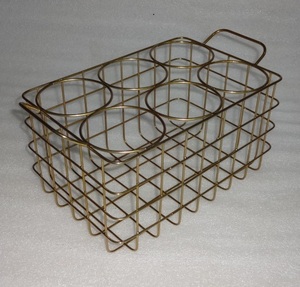 Cesta de alambre de malla metálica chapada en latón de alta calidad Solución de almacenamiento elegante - Product Image 2