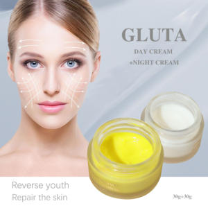 Crema Facial 2 en 1 de Día y Noche con Ácido Kójico y Vitamina E Súper Aclarante con Glutatión para Unificar el Tono de la Piel, Crema Antimperfecciones, Hidratante y Reparadora - Product Image 1
