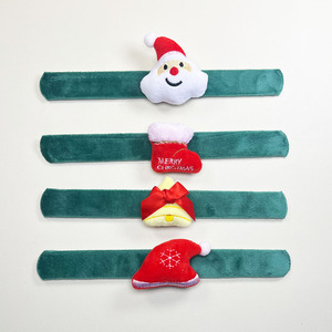 Bracelet claquant en peluche de Noël, idéal pour les fêtes, cadeau festif, décoration de poignet, cadeau de Noël, remplissage de chaussette, vente en gros - Product Image 1