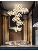 Lustre en fer en forme de feuille de Ginkgo, finition dorée, éclairage à économie d'énergie, température de couleur sélectionnable, design luxueux pour l'éclairage du salon
