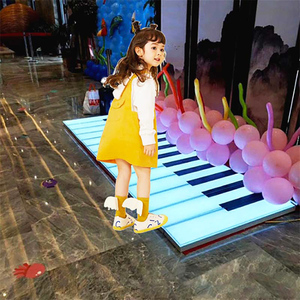 Jeu de Plancher Led Interactif avec Accessoires Gratuits Livraison Gratuite en 48H - Product Image 3