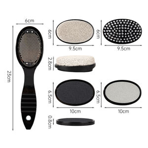 Strumenti essenziali per la cura del <span class=keywords><strong>piede</strong></span> a prezzi accessibili Kit di strumenti per Pedicure per rimozione del callo del <span class=keywords><strong>piede</strong></span> esfoliante raschietto con 4 testine sostituibili - Product Image 2