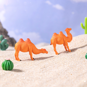 El boyalı anahtarlık cazibe aksesuarları minyatür hayvan çöl deve bebek figürleri plastik el sanatları masa masaüstü süsler - Product Image 3