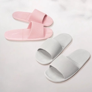 Pantofole Pieghevoli per Hotel in Colori Personalizzati per Donne e Uomini - Product Image 1