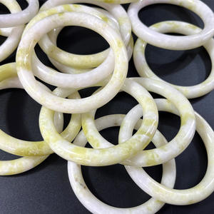 Pulseras Étnicas <span class=keywords><strong>de</strong></span> <span class=keywords><strong>Jade</strong></span> Lantian para Mujer YL, Venta al por Mayor <span class=keywords><strong>de</strong></span> <span class=keywords><strong>Jade</strong></span> Lantian Natural, <span class=keywords><strong>Beneficios</strong></span> para Vendedores Ambulantes y Salas <span class=keywords><strong>de</strong></span> Transmisión en Vivo - Product Image 3