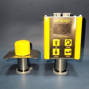 Sensor de Presión de Ionización Instrutech IGM401YBD con Pantalla Digital para Control Industrial - Product Image 2