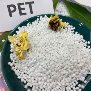 Copos de Plástico PET de Grado Ecológico para Reciclaje Sostenible y Mercados de Exportación a Granel - Product Image 4