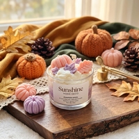 Bougie parfumée à la cire de soja parfumée à la citrouille, style dessert, récolte d'automne, bougie décorative parfumée, pot en verre fait main, OEM ODM, bougies aromatiques