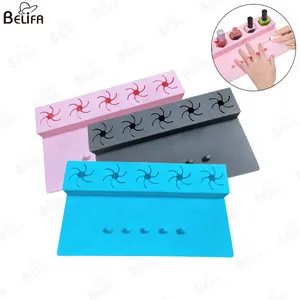 Bán buôn Silicone ngón tay Divider 3 màu sắc mềm Silicone chống tràn sơn móng tay phụ kiện công cụ Pad sơn móng tay giữ chai