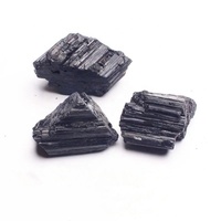Großhandelspreis für Dünne Lange Natürliche Rohe Schwarze Turmalin-Edelsteine und Kristalle