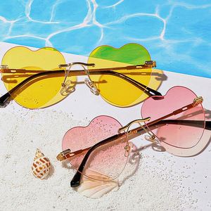 Custom Logo Fashion Retro Men Women Metal Legs Colorful Sun Glasses Rimless Heart Shaped <b>Sunglasses</b> for Lady - Product Image 2