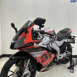 <span class=keywords><strong>Aprilia</strong></span> GPR150. Excellent état, entièrement d'origine. Refroidissement par eau, EFI, éclairage LED, compteur LCD. Puissance robuste pour la conduite sportive. - Product Image 3