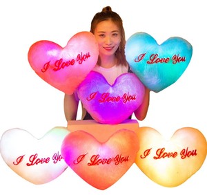 Bán Hot Mẫu Miễn Phí Đầy Màu Sắc Led Tùy Chỉnh Plush <span class=keywords><strong>Shining</strong></span> Led Light Gối Nhồi Bông Hình Dạng Ngôi Sao Mềm Gối Để Bán - Product Image 1