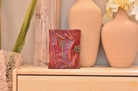 Vente en gros de papier à bords en cuir Journal d'ombres Wiccan Journal de sorcellerie Antique Key Diary Locked Book