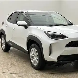 TOYOTA YARIS SUV bensin TURBO bekas kemudi tangan kiri dan kemudi tangan kanan tersedia