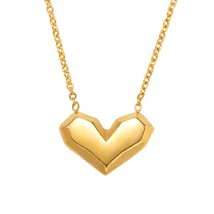 New Stainless Steel Love Heart Pendant Necklace Gold Plated Jewelry Accessory For Wedding Party Mother's Day Couple's Gift