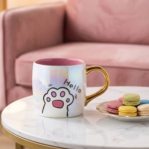แก้วเซรามิคลายแมวน่ารัก ดีไซน์สวยเก๋ พร้อมหูจับสีทอง เหมาะสำหรับชา กาแฟ นม - Product Image 1