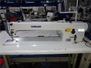 Machine à coudre industrielle à point droit à bras long à alimentation automatique supérieure et inférieure WD-0303L-56/85 Chine pour veste en duvet - Product Image 3