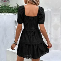 Robe noire vintage à col cœur et manches bouffantes pour femme, avec découpe à la taille, idéale pour le printemps et l'été, vente en gros