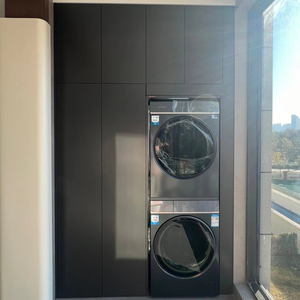 Mobiletto Laterale di Lusso per Bagno con Lavanderia Integrata, Mobile Impermeabile per Lavatrice per Uso Esterno e Alberghiero, Design Moderno - Product Image 1