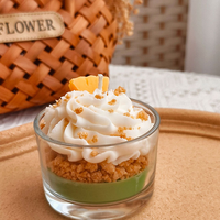 Bougie artisanale en cire de soja en forme de dessert, crème fouettée, parfumée aux fruits, dans un verre, pour la décoration intérieure, cadeau, vente en gros