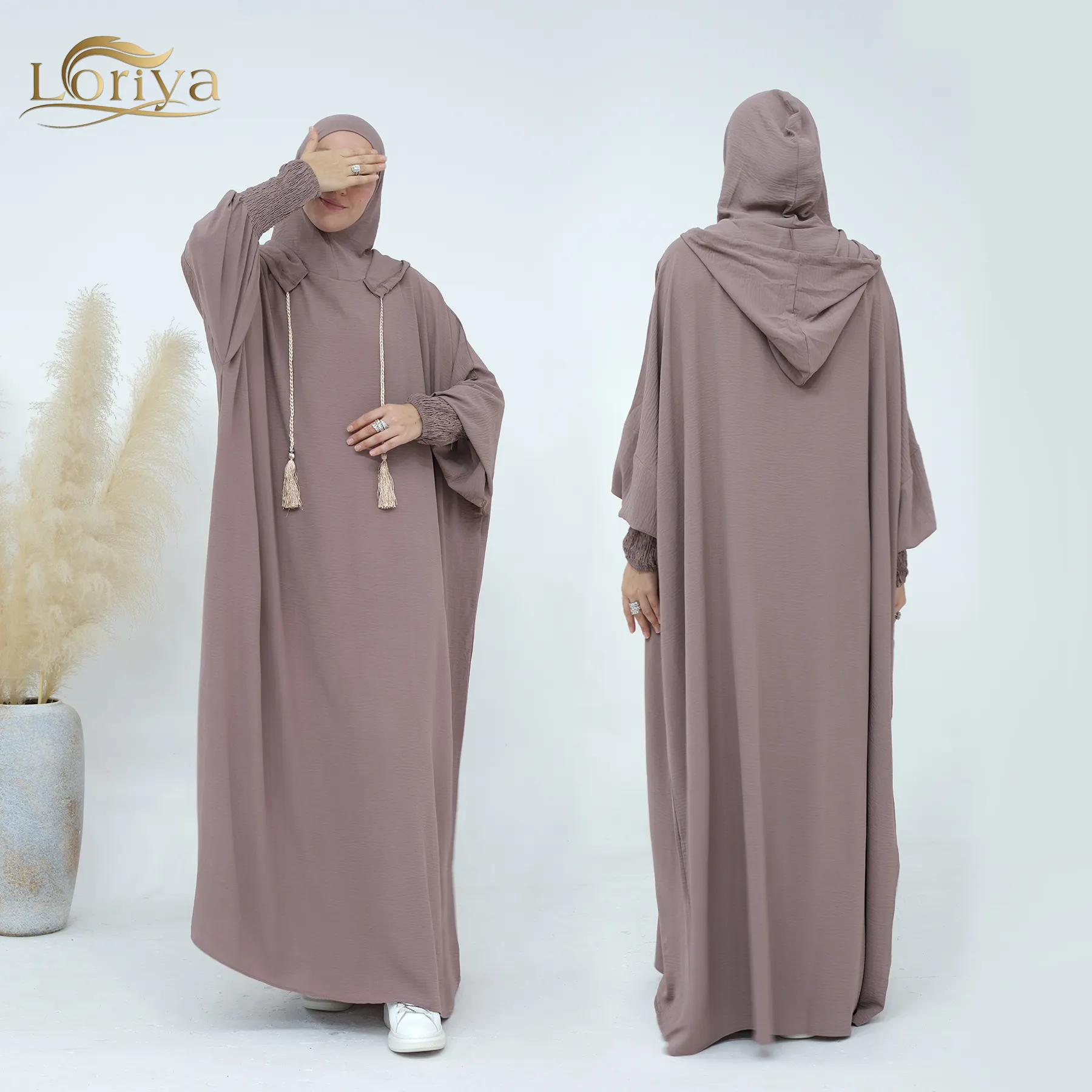 2023 Loriya geleneksel müslüman giyim jilmuslim mütevazı elbiseler müslüman kadınlar için kırışıklık Polyester Hoodie Abaya