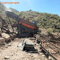 Installation sur site : Installation de lavage d'or à grande échelle avec système de lavage par écoulement (Sluice Box) et système d'alimentation intégré pour la prospection aurifère en rivière