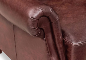 Fauteuil classique en bois avec coussin en cuir, construction robuste, chaise confortable et douce pour salon, bureau ou salle de séjour - Product Image 3