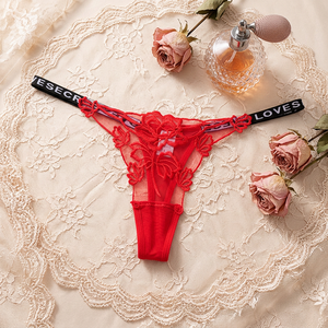 Culotte string rouge en dentelle pour femme avec ceinture à lettres, broderie florale transparente, sous-vêtement taille basse sexy, string T-back pour femme, vente en gros - Product Image 3