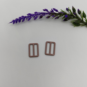 Anillo Deslizante de Lujo Personalizado en Forma de 8 para Tirantes de Sujetador, Accesorios de Moda para Trajes de Baño, Anillo Reutilizable - Product Image 4