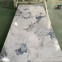 Feuille de PVC UV de luxe avec design marbré 3D pour la décoration murale de villas haut de gamme