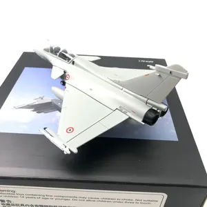 Maquette d'avion de chasse Dassault Rafale B biplace à l'échelle 1/72 pour collection - Product Image 5