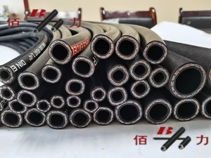 Top Qualité Usine <span class=keywords><strong>Garantie</strong></span> <span class=keywords><strong>À</strong></span> <span class=keywords><strong>Vie</strong></span> Tressé 2 Pouces Huile <span class=keywords><strong>Gaz</strong></span> Eau Air Hydraulique <span class=keywords><strong>Tuyau</strong></span> En Caoutchouc SAE 100R1AT <span class=keywords><strong>Tuyau</strong></span> Haute Pression - Product Image 5