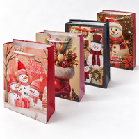 Sacs en papier cadeau de Noël personnalisés, sacs en papier cartonné blanc imprimés avec poignées pour cadeaux de fêtes, vêtements et emballages de détail