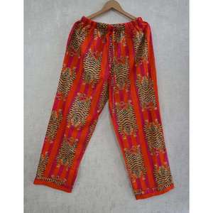 Ensemble de pyjama en coton imprimé floral pour femmes, vêtements de nuit doux et respirants, vêtements de détente confortables pour femmes, vêtements de maison décontractés - Product Image 5