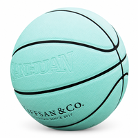 Ballon de basket bleu tailles 4-7 en cuir PU anti-humidité avec logo personnalisé et gravure sur mesure