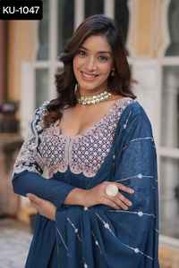 Ropa étnica india Ropa DE BODA pesada Vestidos Anarkali con estrella Georgette con cuentas bordadas Lentejuelas Trabajo Conjunto de vestidos de lujo - Product Image 5