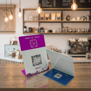 Carte de paiement sans contact NFC RFID en PVC pour hôtels et entreprises, carte intelligente étanche pour paiements sans espèces et contrôle d'accès - Product Image 3