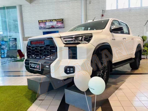 Bộ bodykit nâng cấp Hilux Revo 2016-2021 lên kiểu Tundra, cản trước và lưới tản nhiệt cho Toyota Hilux thành Toyota Tundra - Product Image 4