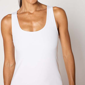 กระโปรงใส่ตีกอล์ฟชุดกระโปรงเทนนิสมินิแบบสองชิ้นสำหรับผู้หญิงชุดเล่นกีฬาสีขาวโลโก้ได้ตามต้องการสำหรับใส่เล่นฟิตเนส - Product Image 2