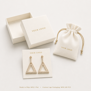 Boucles d'oreilles géométriques triangulaires pour femmes, design simple, accessoires d'oreille pour usage quotidien - Product Image 6
